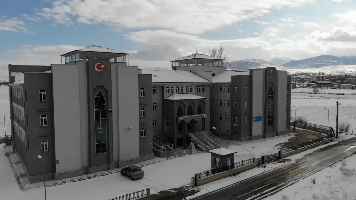 Çiftlik İlkokulu